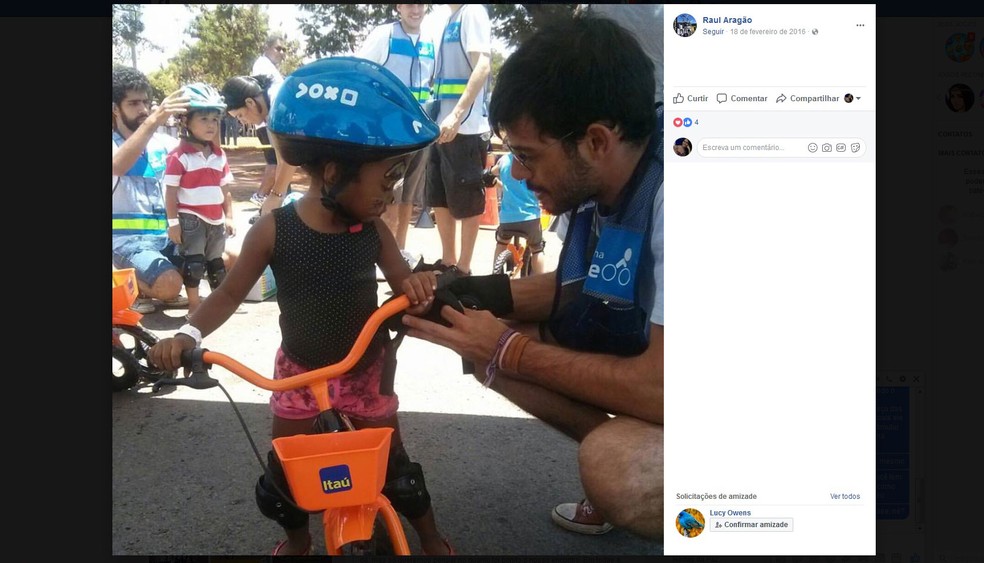 Entusiasta do uso da bicicleta, Raul Aragão fez publicação com imagem de evento com crianças em Brasília (Foto: Reprodução)