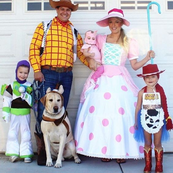 Fantasia de Halloween: Toy Story (Foto: @bellethreads / Pinterest / Reprodução)