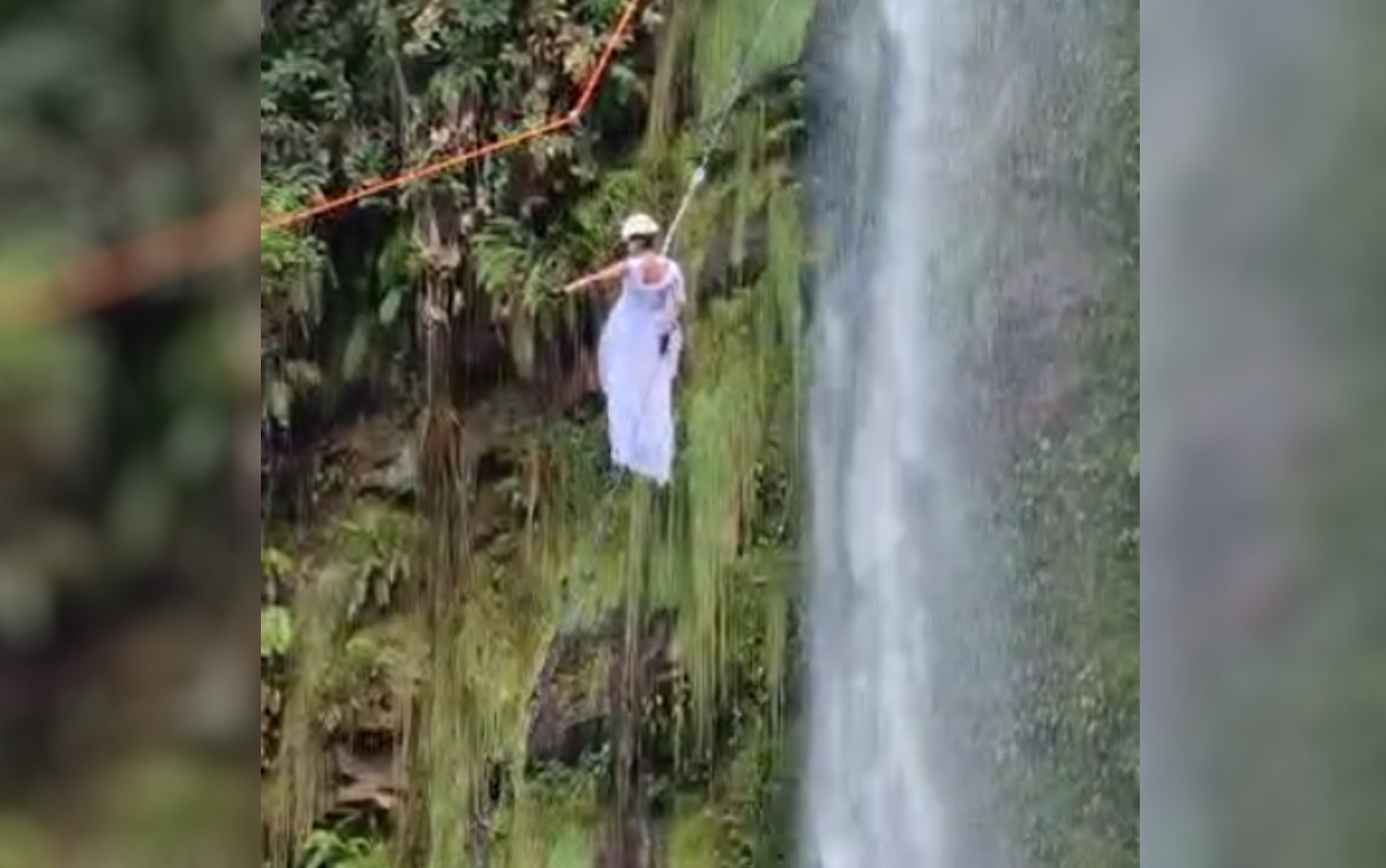 Noivos descem cachoeira de rapel para se casarem, em Pires do Rio; vídeo