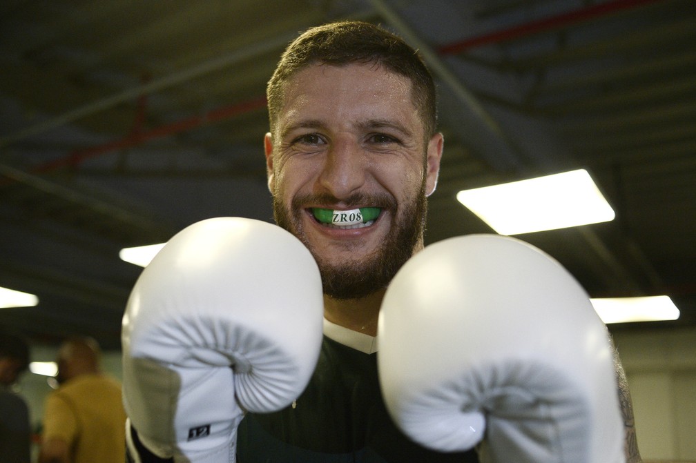 Zé Rafael diz como boxe mudou sua vida e fase no Palmeiras