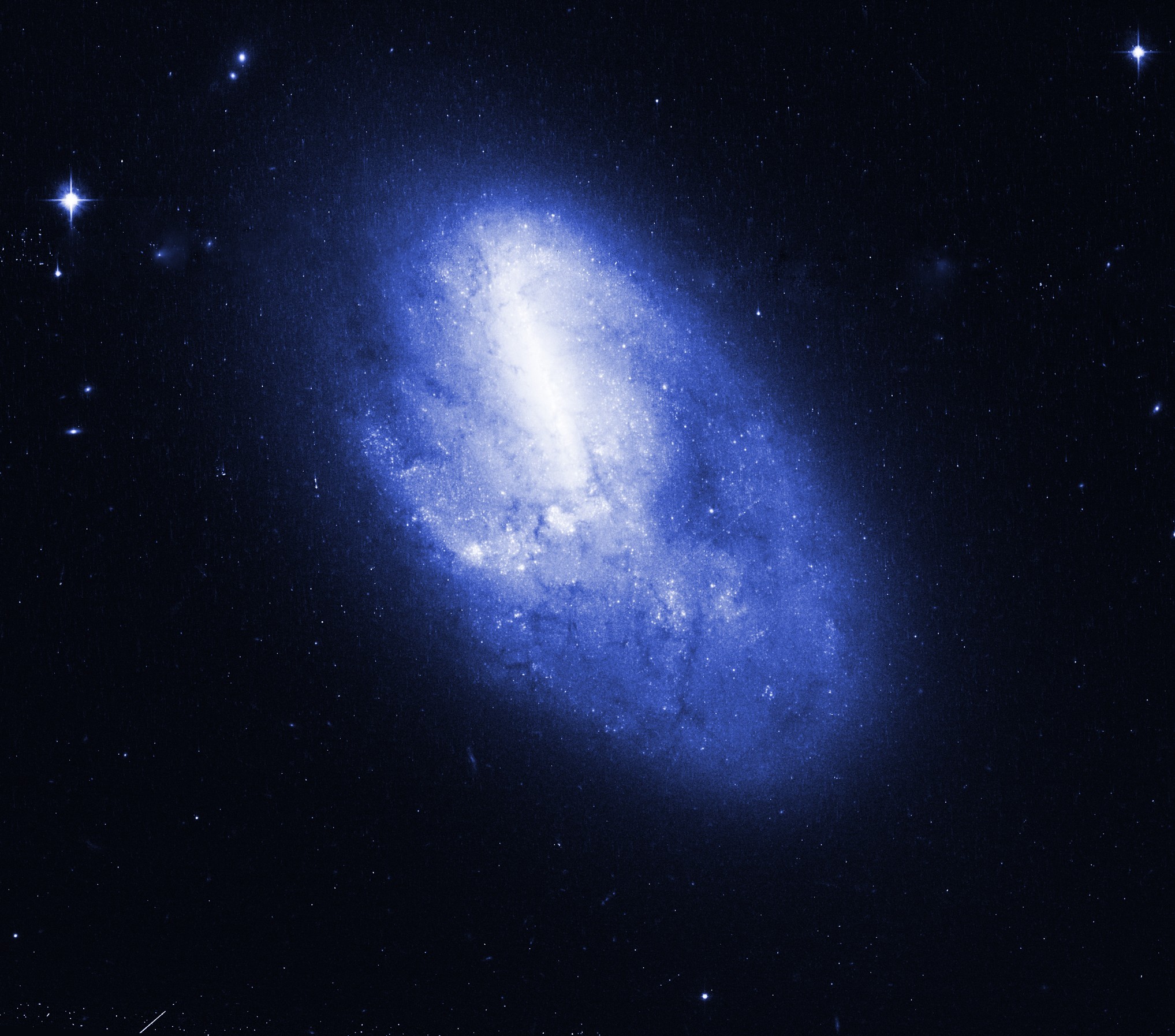 Imagem da galáxia NGC1536 tirada com o Hubble em 2020. (Foto: Hubble)