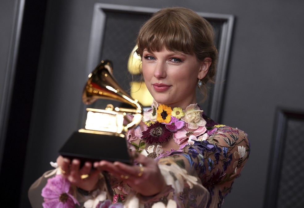 Taylor Swift no Grammy 2021 — Foto: Photo by Jordan Strauss/Invision/AP