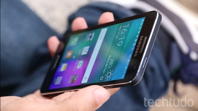 Samsung Galaxy A3 2 (Foto: Lucas Mendes/TechTudo)