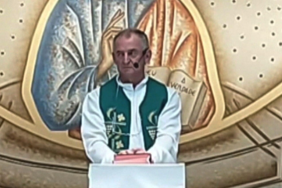 O padre Paulo Antnio Mller, da Parquia de Tapurah  Foto: Reproduo