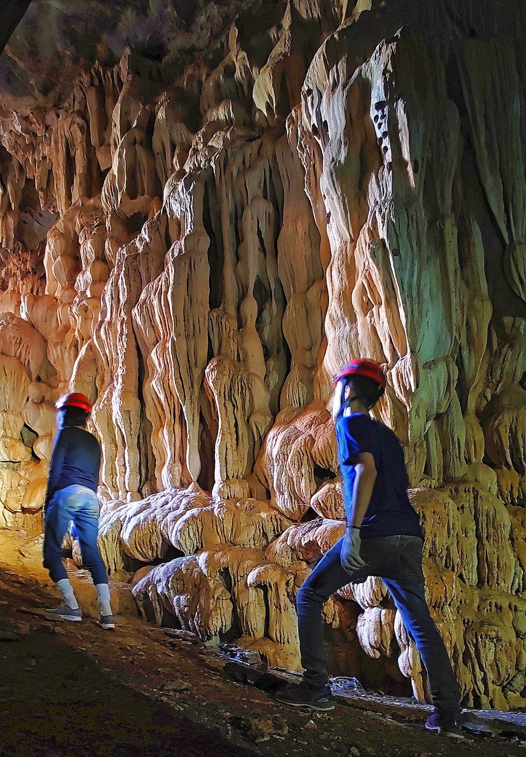A caverna da Lapa de Quatro Bocas, cuja localização era desconhecida há mais de 100 anos (Foto: Divulgação/Centro Universitário Newton Paiva)