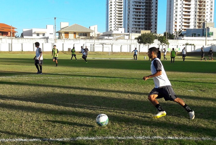 ABC - Erivélton, meia (Foto: Assessoria de Comunicação/ABC FC)