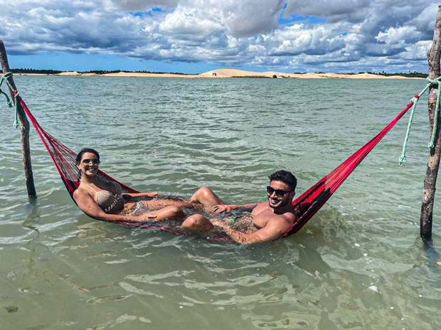 Ivy Moraes e Fernando Borges curtem viagem ao Ceará (Foto: AgNews)