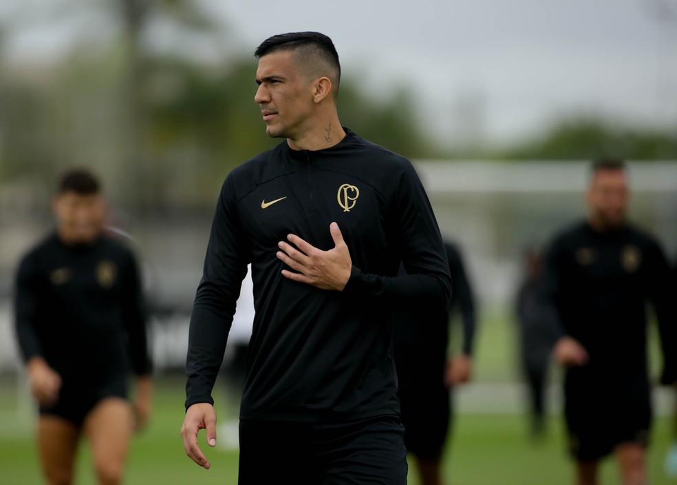 Corinthians tira urgências da frente com Maycon e Yuri e não tem pressa por renovação de Balbuena