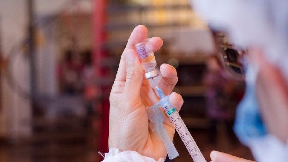 Vacinação das grávidas terá cronograma: na primeira fase, inidicação é para aquelas que têm comorbidades. Só depois é que a outra parte do grupo deve ser imunizado. — Foto: PMCG/Divulgação