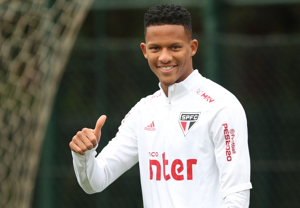Rodrigo Freitas São Paulo — Foto: Rubens Chiri / saopaulofc.net