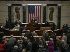Câmara dos EUA aprova acordo sobre dívida e país escapa de calote