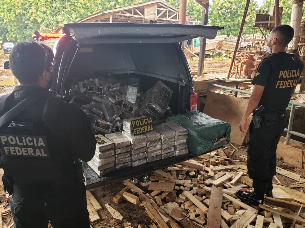 Polícia Federal incinera mais de uma tonelada de droga — Foto: PF/Reprodução