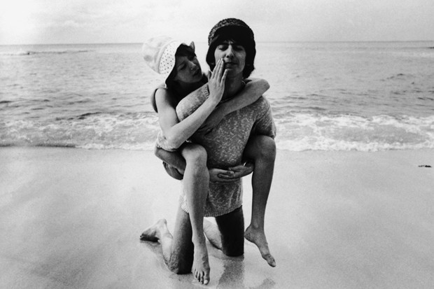 George Harrison, fã de praia! (Foto: Getty Images)