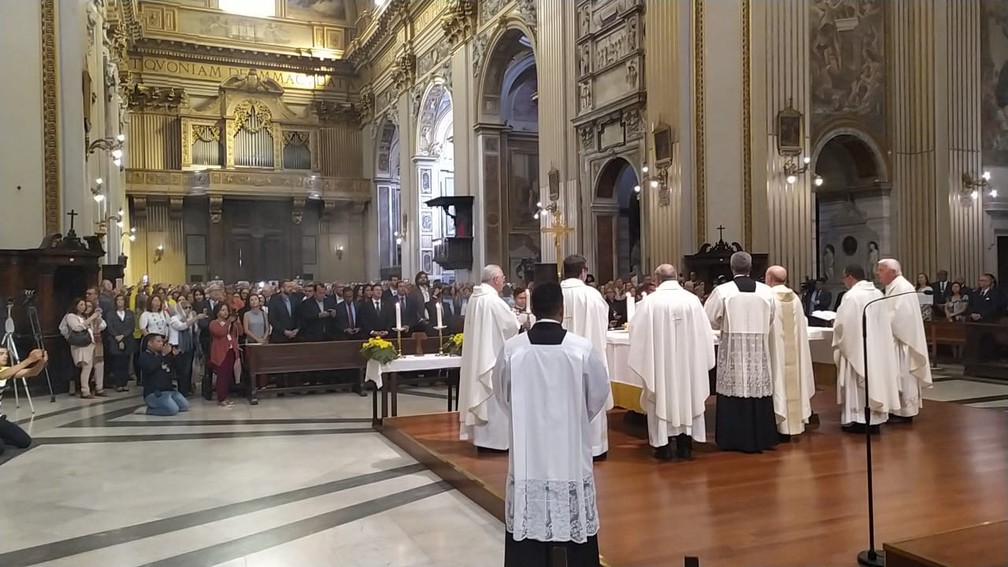 Cerimônia foi realizada em Roma — Foto: Maiana Belo/G1 Bahia