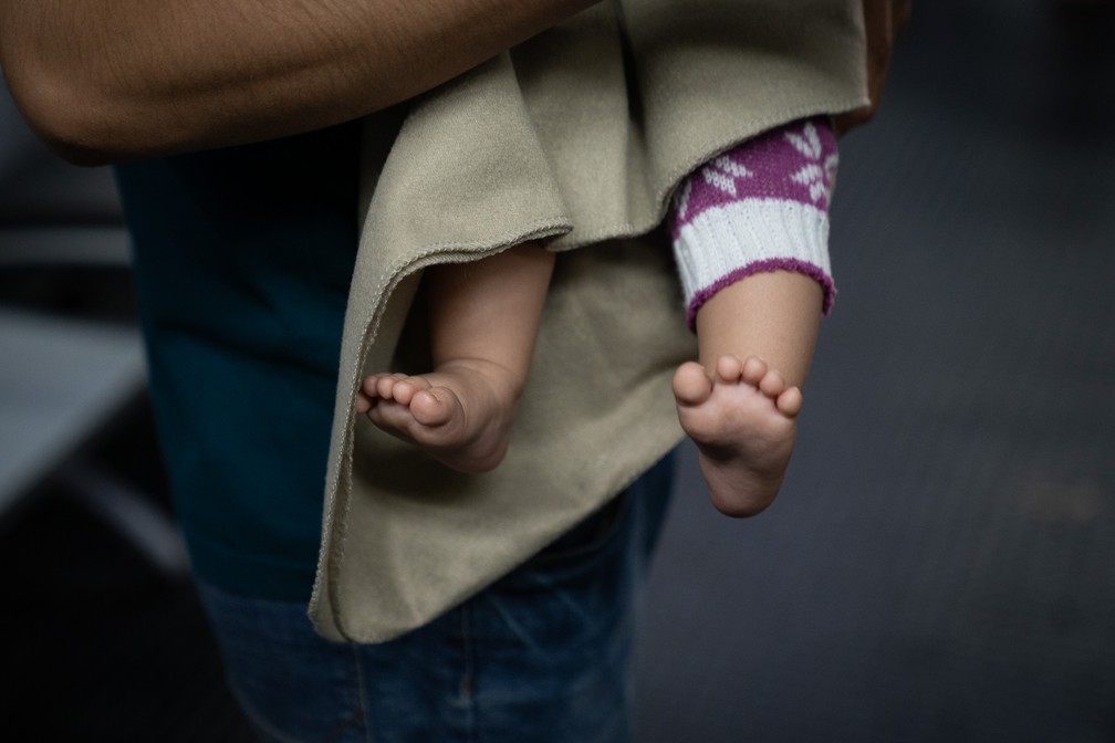 Afegão vai para o Brasil tentar nova vida com a família — Foto: Fábio Tito/g1