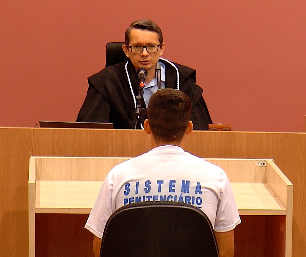 Jovem foi condenado por mortes em MossorÃ³ â€” Foto: ReproduÃ§Ã£o/Inter TV Cabugi