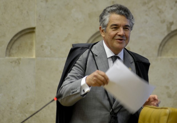 O ministro do Supremo Tribunal Federal (STF), Marco Aurélio Mello, participa do julgamento da Ação Penal 470, o chamado mensalão (Foto: Antonio Cruz/Agência Brasil)