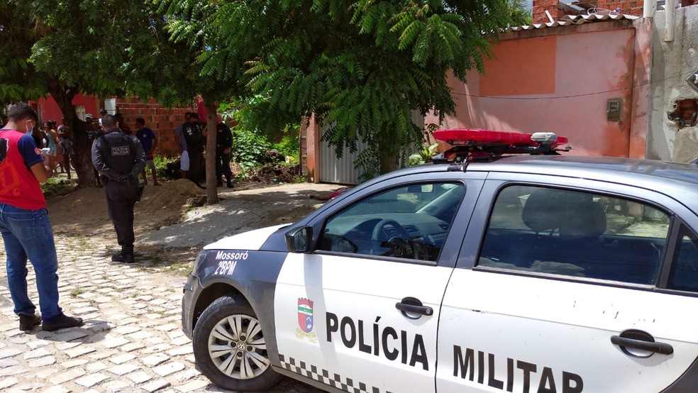 Dois homic&iacute;dios foram registrados na manh&atilde; desta sexta &mdash; Foto: Hugo Andrade/Inter TV Cabugi