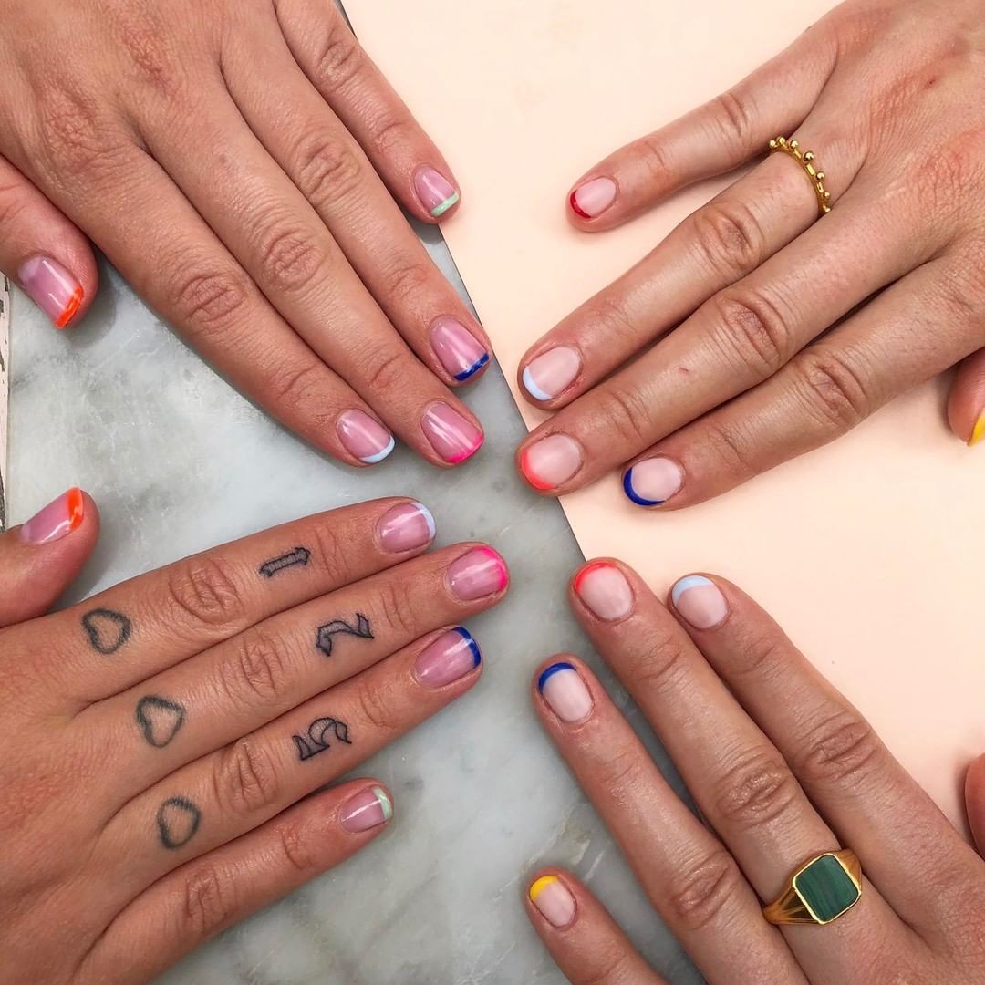 Nail arts coloridas para 2020 (Foto: Instagram)