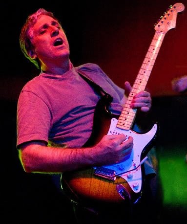 O guitarrista Jack Sherman (Foto: reprodução)