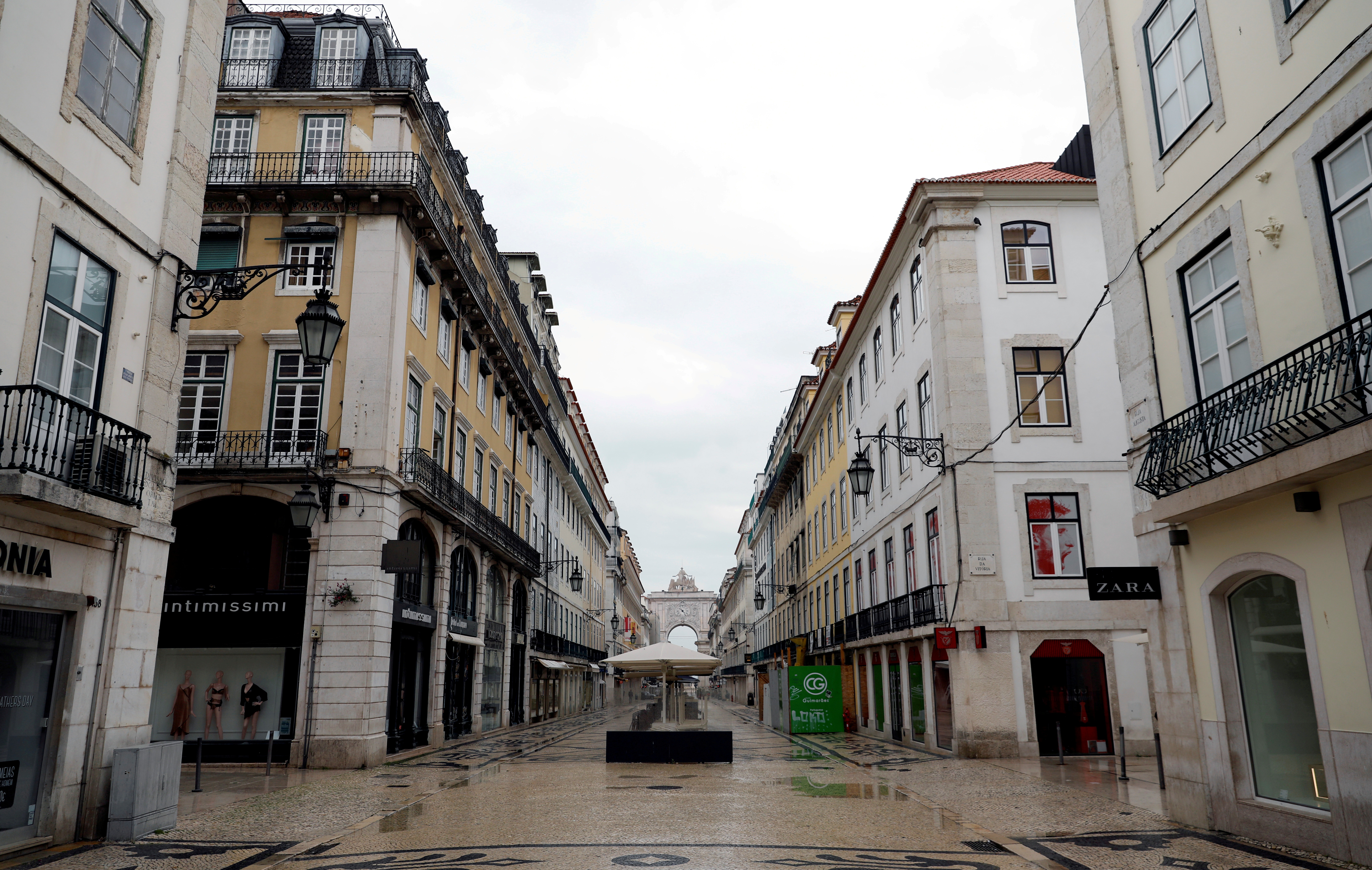 Rua Augusta, em Lisboa, vazia durante o primeiro confinamento em Portugal