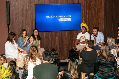 Marcelo Rosenbaum, Patricia Cota Gomes e Renata Piazzon comandaram a palestra Amazônia Sustentável