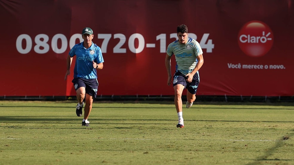 Piquerez no treino do Palmeiras nesta quinta-feira — Foto: Cesar Greco/Palmeiras