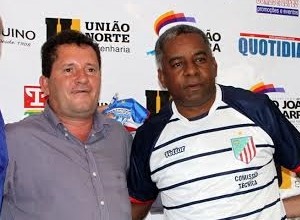 Andrade se apresenta ao SJ da Barra e rechaça mira no Fla: Não penso