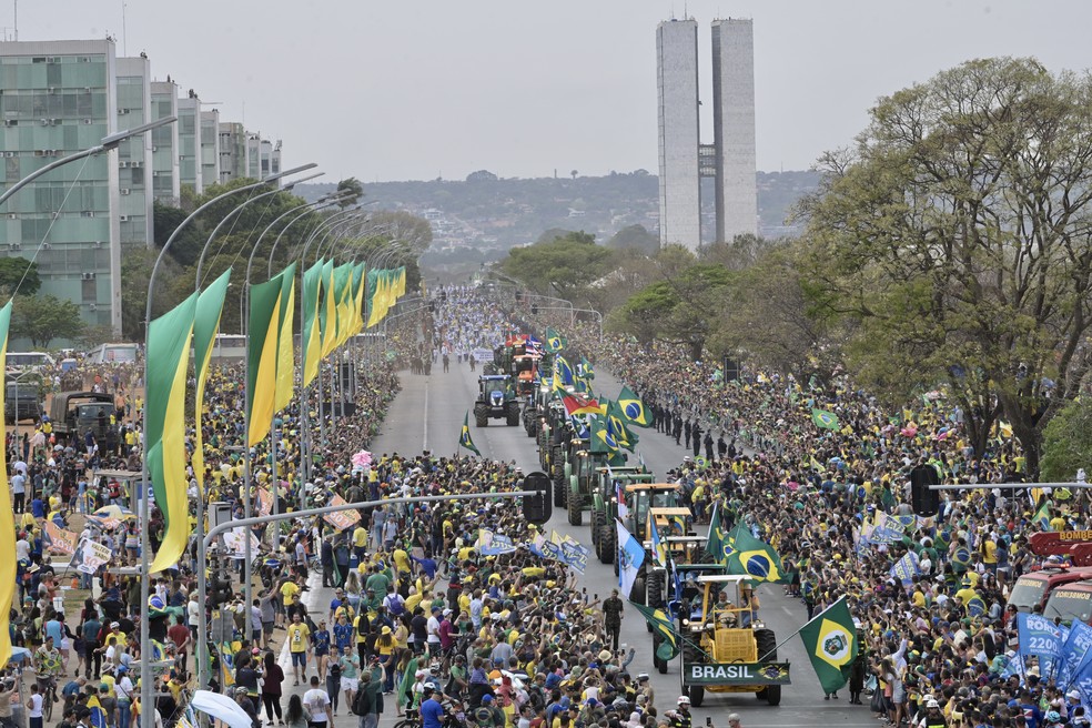 Desfile de tratores na Esplanada dos Ministérios no Sete de Setembro — Foto: Cadu Gomes/Agência O GLOBO