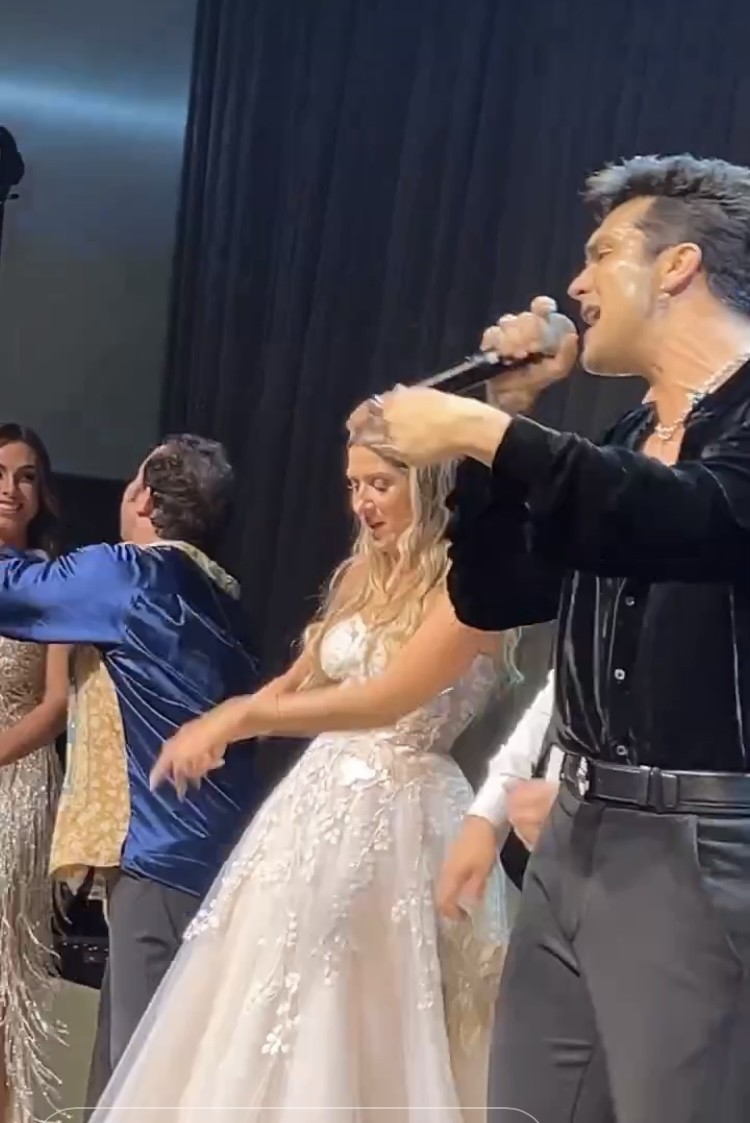 Dani Calabresa explica ausência de amigos famosos no casamento e conta ...