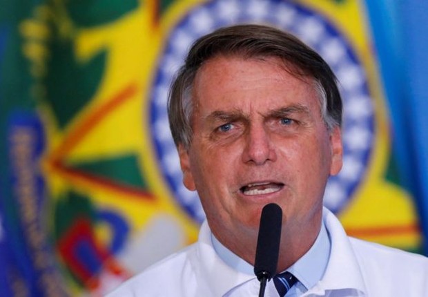 remove vídeos do canal do presidente Jair Bolsonaro