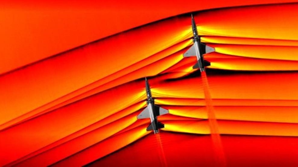 Nasa capta pela primeira vez imagens de ondas de choque de aviões supersônicos — Foto: Nasa
