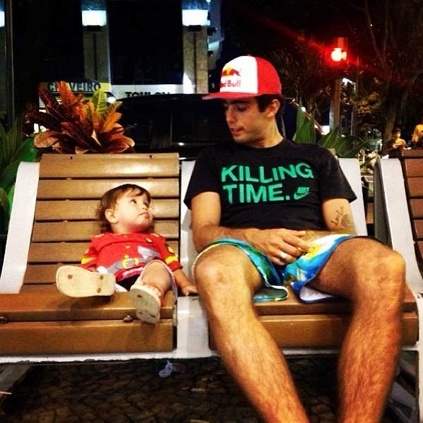 Pedro Scooby em momento de cumplicidade com o filho Dom (Foto: Reprodução/Instagram)