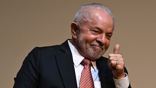 Lula visitará os Emirados Árabes na volta da China, informa Itamaraty