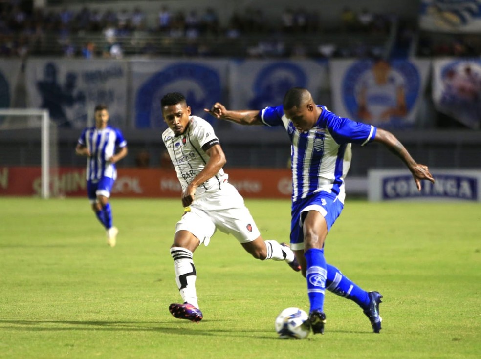 Diego Maurício foi um dos atletas criticados pelo dirigente — Foto: Ailton Cruz/Gazeta de Alagoas