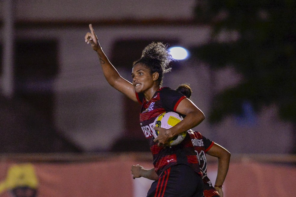 Duda em ação pelo Flamengo no Brasileirão 2022 — Foto: Marcelo Cortes/Flamengo