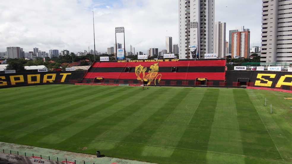 Sport espera grande pÃºblico na Ilha do Retiro em jogo importante contra Chape (Foto: Daniel Gomes)