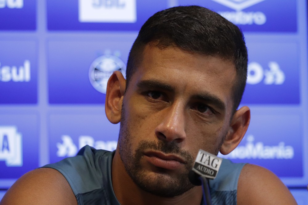 Diego Souza aprova estratégia da equipe no Gre-Nal e rebate desconfiança da torcida: Sempre confiei