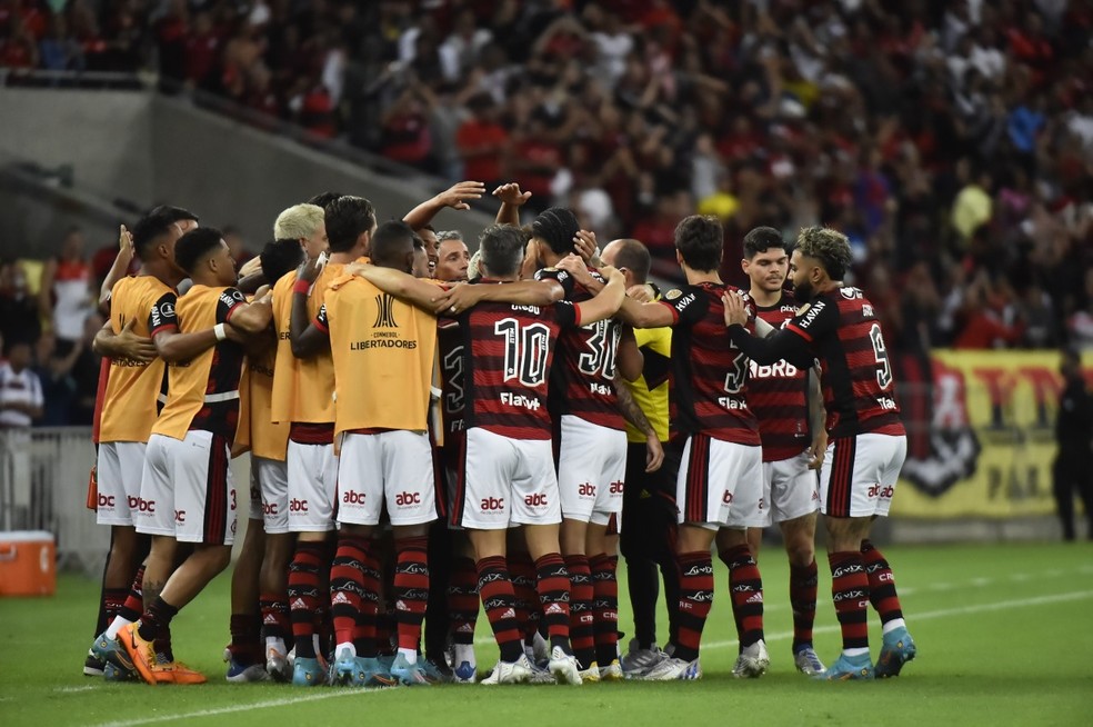 Flamengo venceu no Maracanã por 3 a 0 — Foto: André Durão