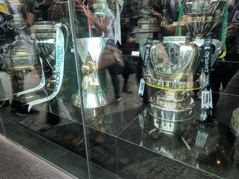 As três taças conquistas pelo Atlético-MG em 2021 — Foto: André Guimarães