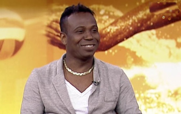 Na Memória: Obina e Edílson brilham em goleada do Vitória no Fla em 2004