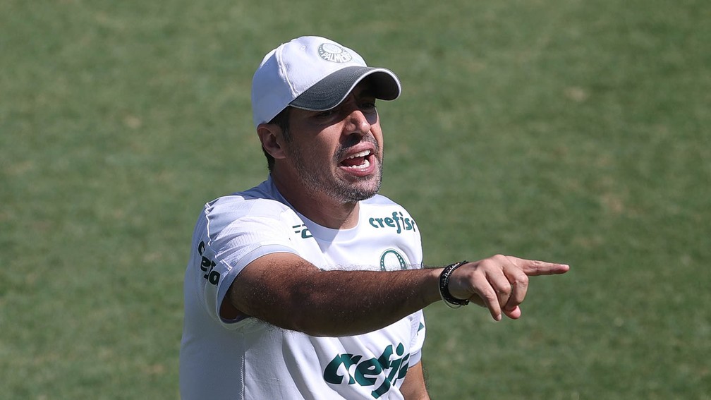 Abel Ferreira busca seu tricampeonato da Libertadores