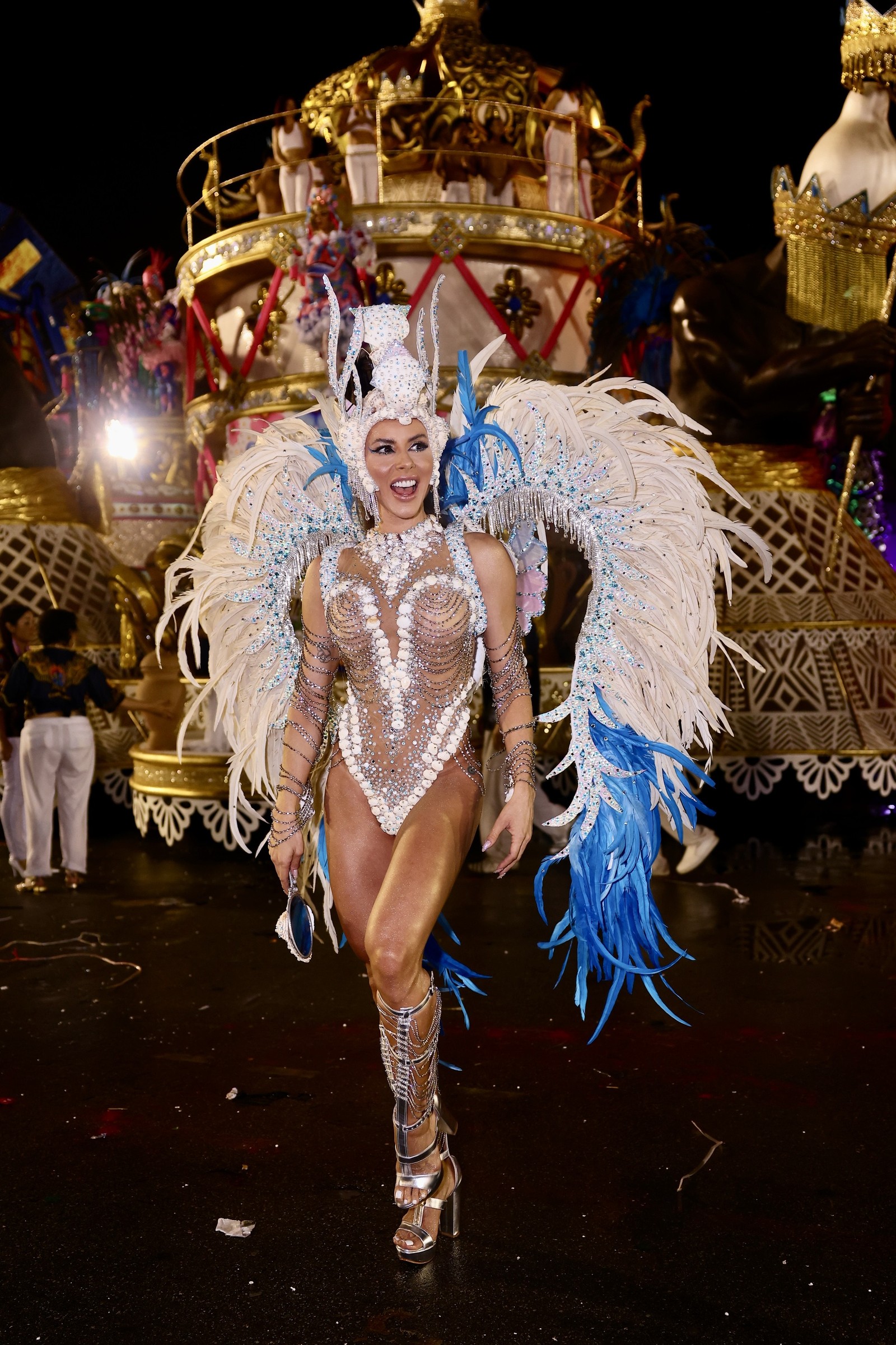 Thais Bianca, musa da Rosas de Ouro no Carnaval 2023 — Foto: Manuela Scarpa/BrazilNews