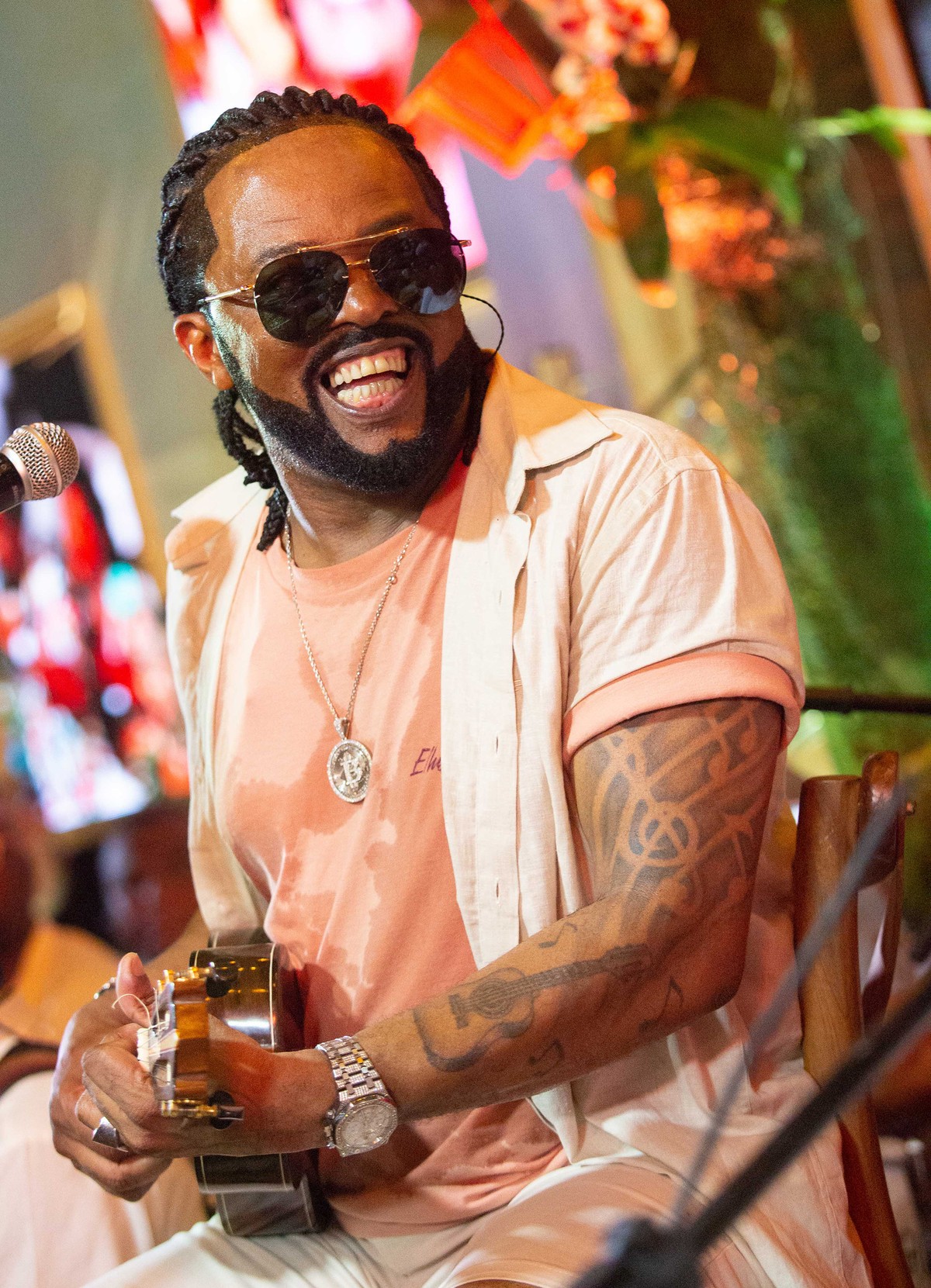 Xande de Pilares apresenta ‘Mundo specific’ do álbum ‘Pagode da Tia Gessy’ |  Weblog do Mauro Ferreira