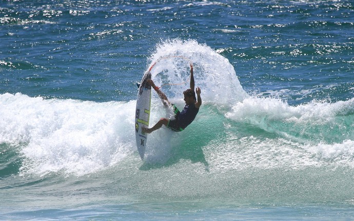 Filipe Toledo Expression Session Gold Coast surfe (Foto: Aires Nicolay)
