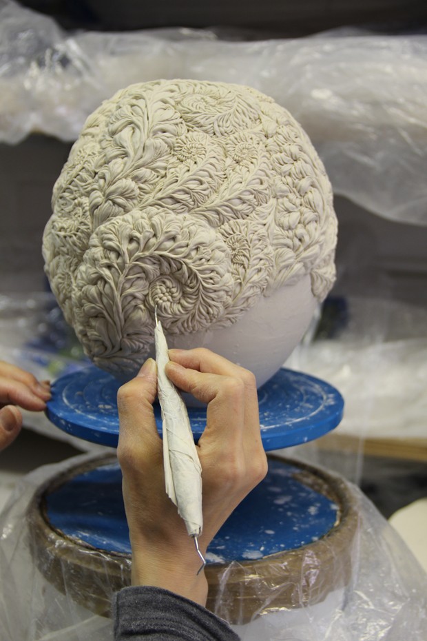Porcelana exibe texturas ultradelicadas (Foto: Divulgação)
