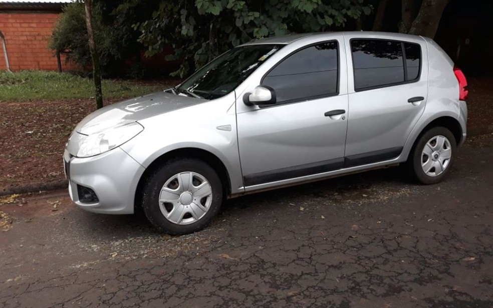 Carro de Murilo Viziak foi achado abandonado no domingo (14) em Jaboticabal, SP — Foto: Arquivo pessoal/Divulgação