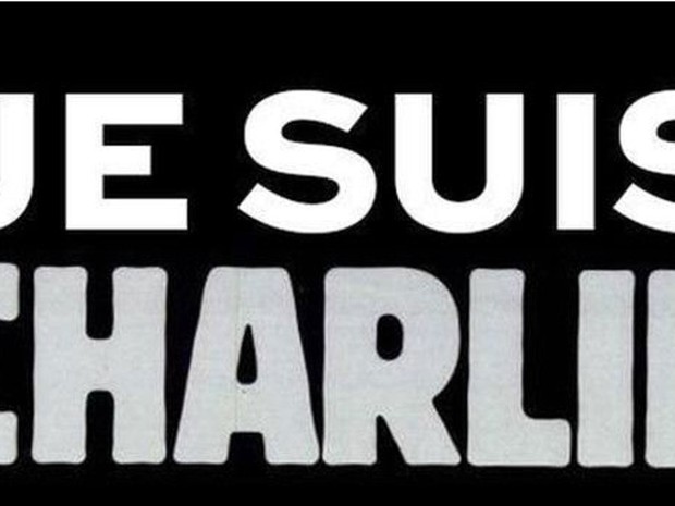 Je Suis Charlie ou &#39;Eu sou Charlie&#39; virou campanha de solidariedade na internet (Foto: Ivalay Twitter/BBC)