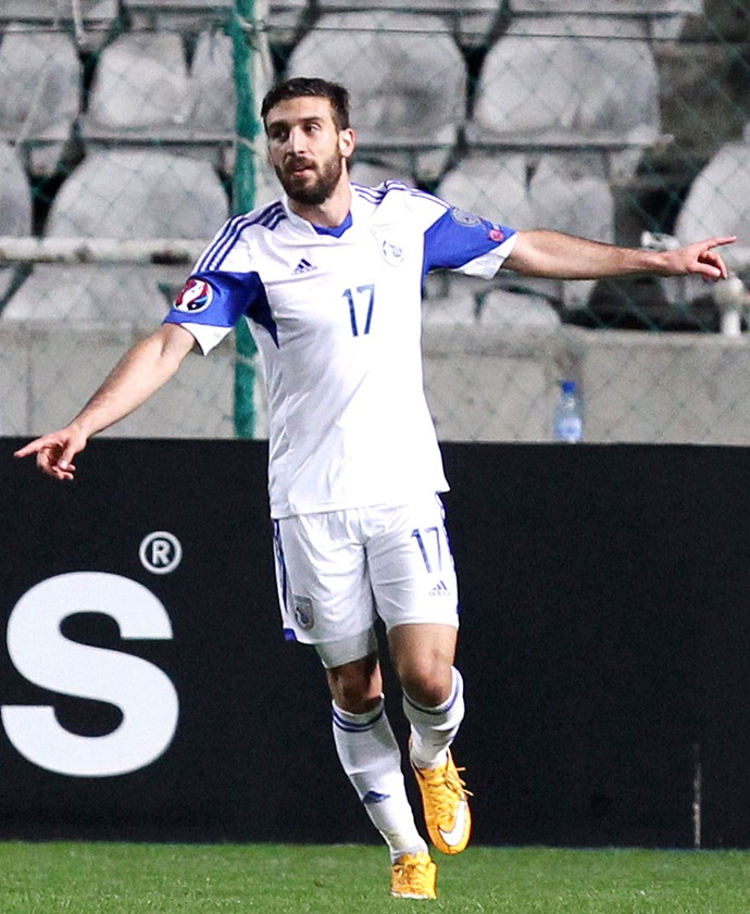 Efrem comemora gol do Chipre contra Andorra (Foto: Agência AFP)
