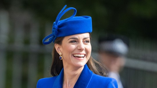 Kate Middleton poderá usar acessório com flores, e não uma coroa, para a coroação de Rei Charles III